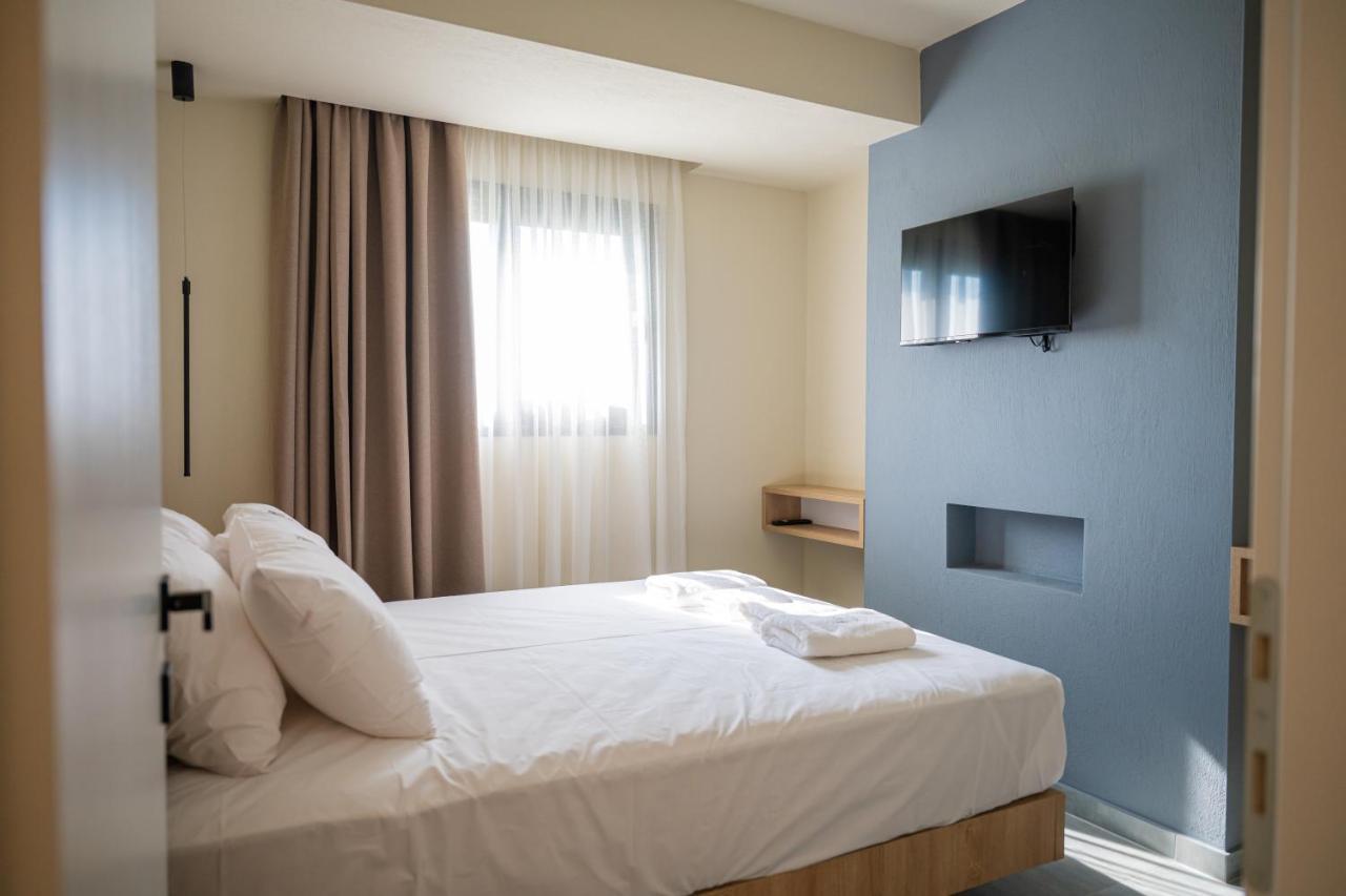 Fay Suites Flogita Exterior photo