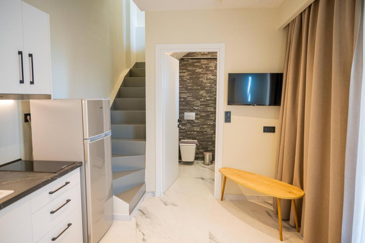 Fay Suites Flogita Exterior photo